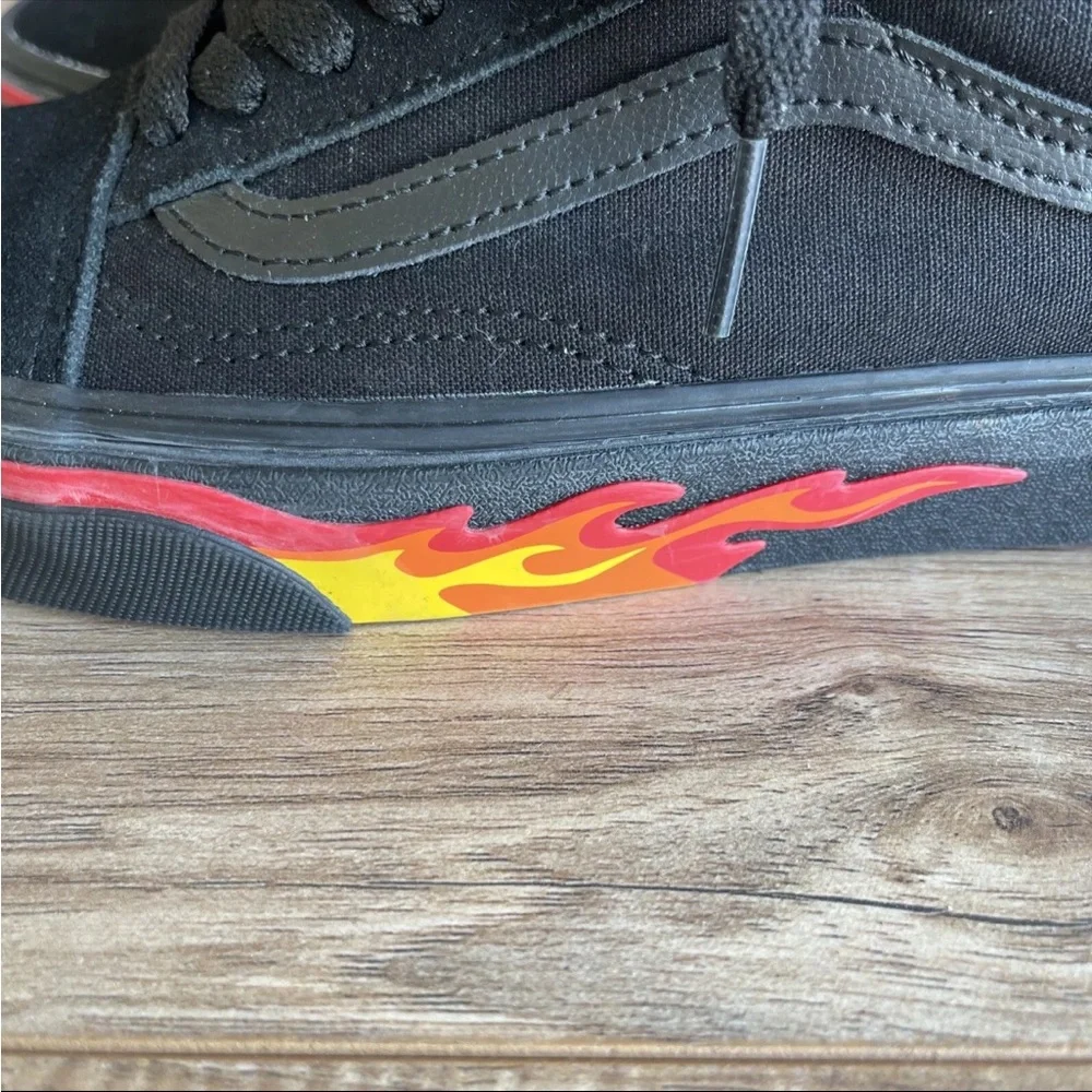 NEW VANS Old Skool Flame Wall Black Black Skate Shoes Sneakers Mens 6.5 Womens 8 - Picture 3 of 7